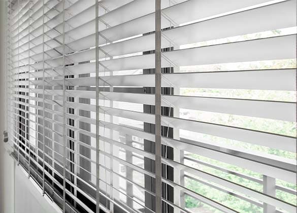 2 Faux wood Blinds